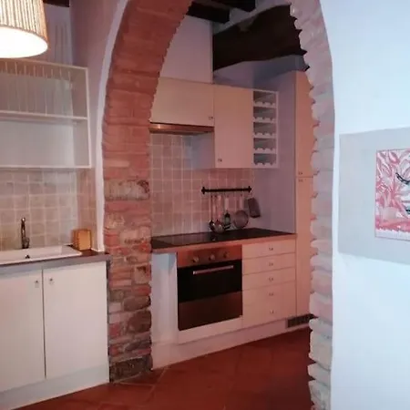 La Bella Vita, Quiet Near Lake Trasimeno Apartment *