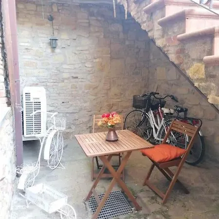 La Bella Vita, Quiet Near Lake Trasimeno Appartamento *